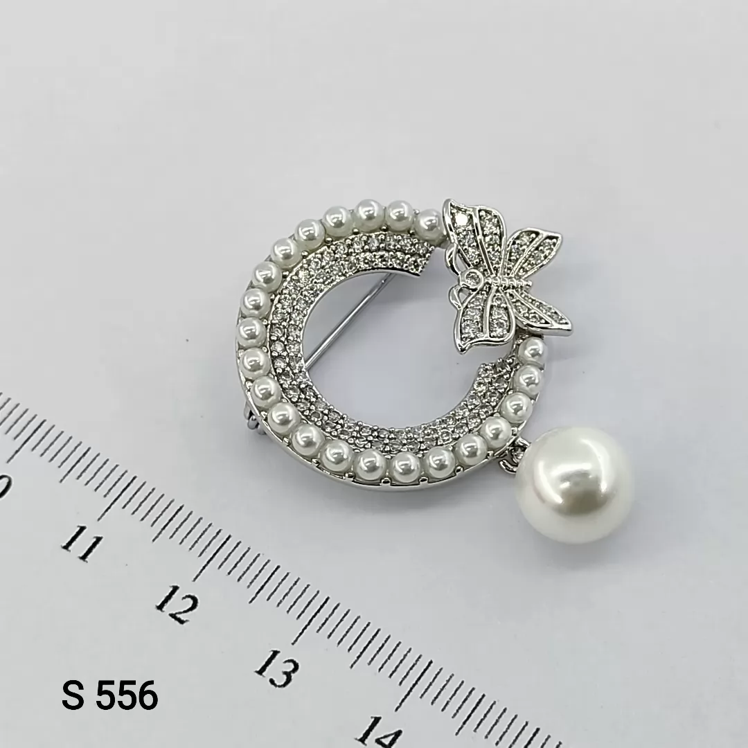 S 556